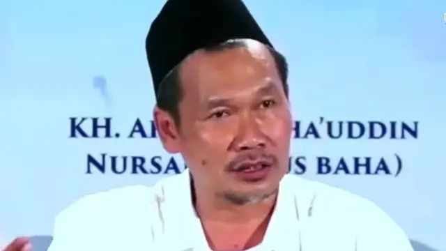 Dengar Adzan Pas Lagi Bekerja, Langsung Sholat atau Selesaikan Pekerjaan Dulu? ini Jawabannya