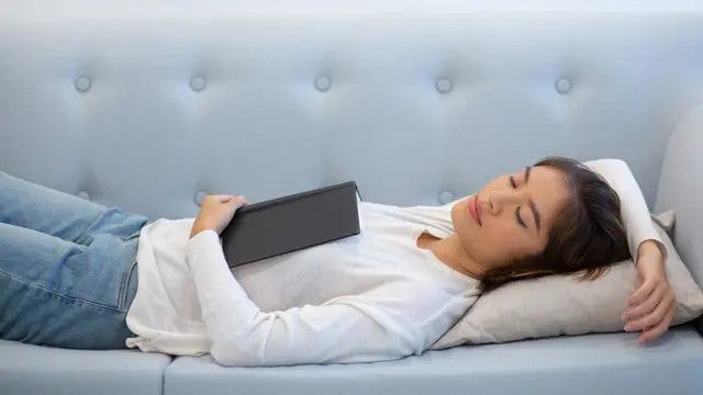 Benarkah Perempuan Membutuhkan Tidur Lebih Lama Dibanding Laki-laki? Ketahui Fakta Sebenarnya