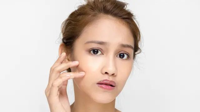 Cara Mengatasi Kulit Bruntusan dan Kusam, Coba Terapkan Skincare yang Direkomendasikan