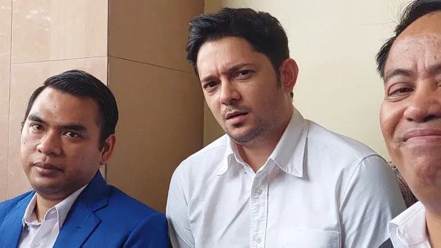 Andrew Andika Merasa Cemas Berpisah dengan Tengku Dewi 'Masih ada Rasa Sayang'