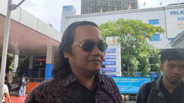 Dialporkan Denny Sumargo dengan Dugaan Pengancaman, Farhat Abas: Enggak Gentar