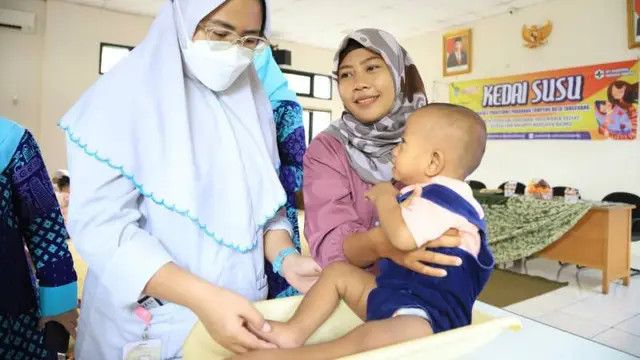 Gejala TBC pada Anak, Dari Demam hingga Keringat Malam yang Perlu Diwaspadai