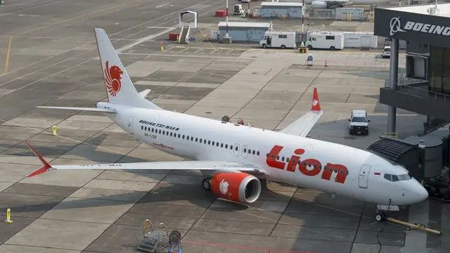 Catat Aturan Terbaru Lion Air, Bawa Barang di Kardus Bakal Kena Biaya Tambahan dan Harus Dikirim Sebagai Paket