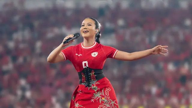 Suara Merdu Yura Yunita di Stadion GBK Bikin Merinding, Akui Merasa Terhormat Bisa Iringi Kemenangan Timnas Indonesia