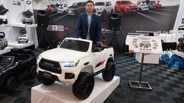 Toyota Hilux Listrik Ini cuma Seharga Rp 6 Jutaan, Cocok untuk Anak-Anak