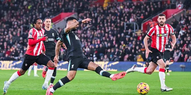 Mohamed Salah Kena Semprot Legenda Liverpool, Ternyata Gara-gara ini