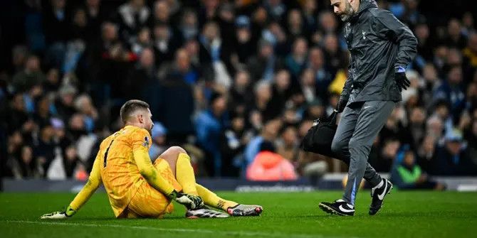 Cerita Kiper Tottenham di Balik Kemenangan Lawan Manchester City, Main 60 Menit dengan Ankle Patah