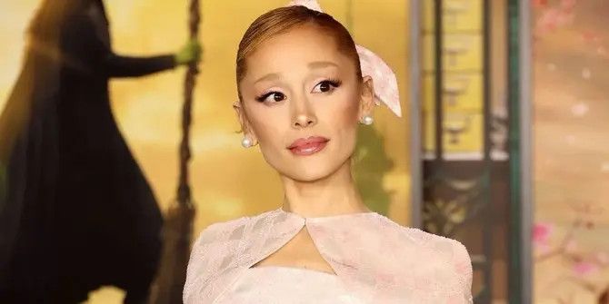 Potret Kecantikan Ariana Grande Pakai Ragam Jenis Gaun Warna Pink di Film Wicked, Aura Mahal Kian Terpancar