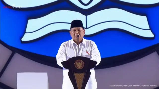 Umumkan Kenaikan Gaji Guru dan ASN, Presiden Prabowo Subianto Emosional