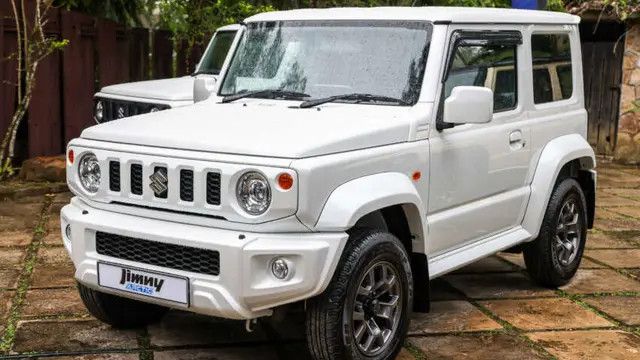 Suzuki Pamerkan Varian Khusus Jimny Arctic 2024, Ini Harga dan Spesifikasinya