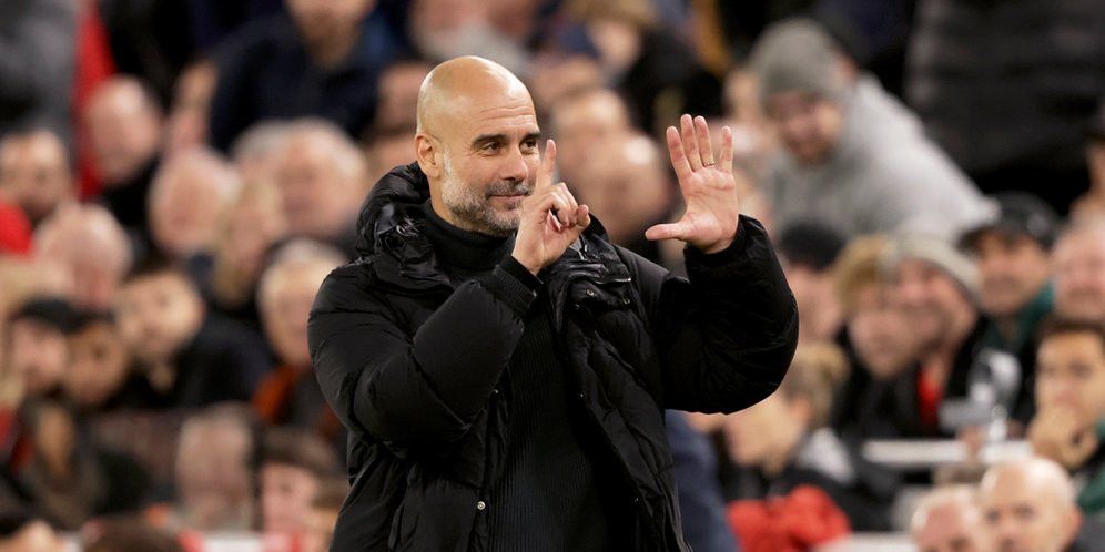 Diledek Fans Liverpool 'Besok Dipecat', Pep Guardiola Balas Pamer 6 Kali Juara Liga Inggris