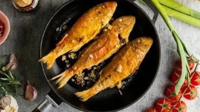 Trik Baru Menggoreng Ikan agar Minyak Tidak Tengik dan Amis