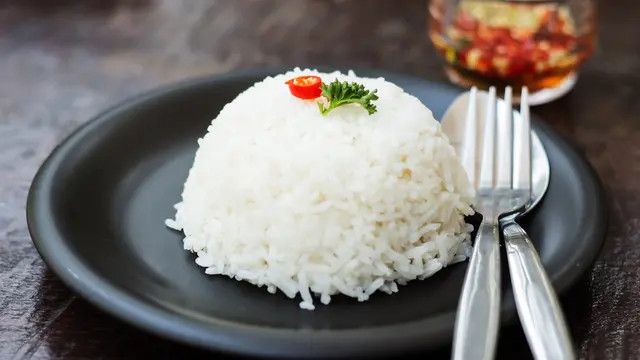 Cara Menstabilkan Gula Darah, Fakta Nasi Dingin Serta Solusi Aman Bagi Penderita Diabetes