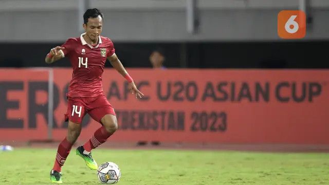 Sosok Robi Darwis, Pemain Muda Berbakat yang Dipanggil dalam Persiapan Piala AFF 2024