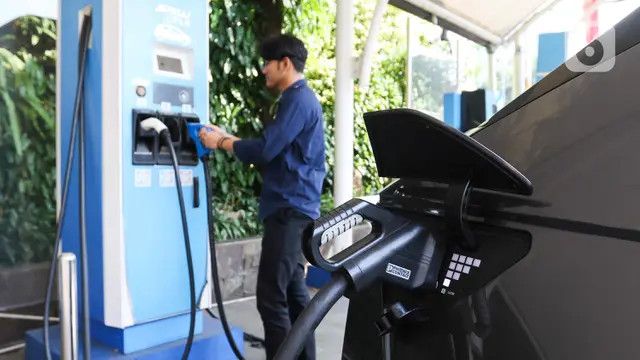 Kenali Berbagai Jenis Soket untuk Pengisian Daya Baterai Mobil Listrik