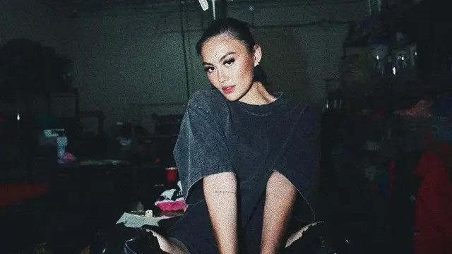 Begini Reaksi Agnez Mo saat Digugat Ari Bias Pencipta Lagu 'Bilang Saja' ke Pengadilan Jakarta Pusat