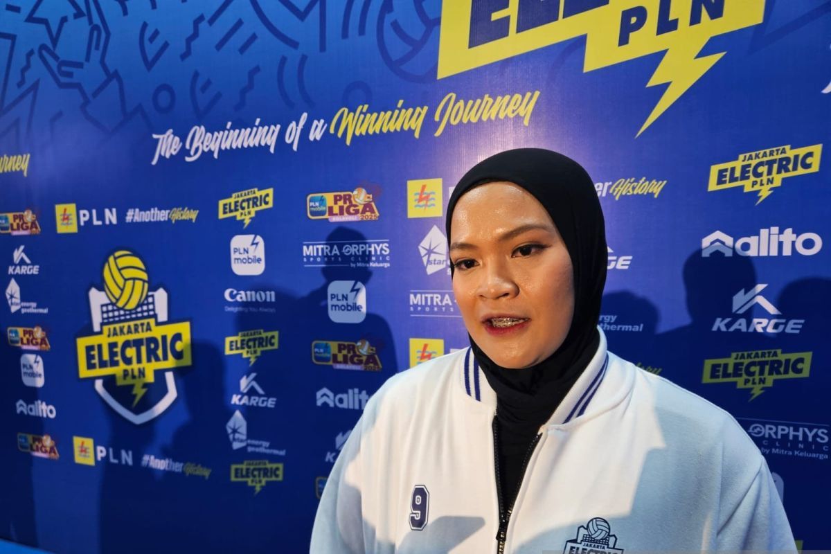 Dewi Intan Sari Siap Hadapi Proliga 2025 Bersama Jakarta Electric PLN