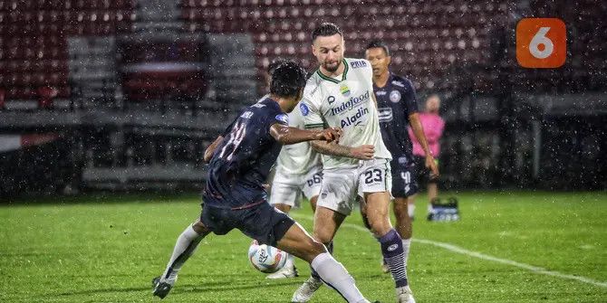 Kata Marc Klok usai Persib jadi Juara Paruh Musim BRI Liga 1 dan Belum Terkalahkan: Bikin Pede