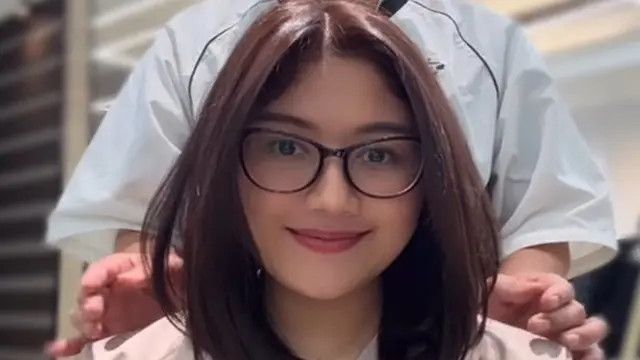 Penampilan Terbaru Erina Gudono dengan Gaya Rambut Bob, Tas mewahnya Ikut Curi Perhatian