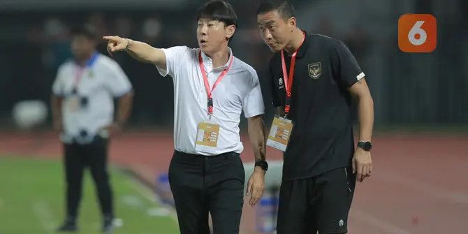 Pelatih Kiper Timnas Indonesia Yoo Jae-hoon Masih di Korsel, Kaget Shin Tae-yong Dipecat