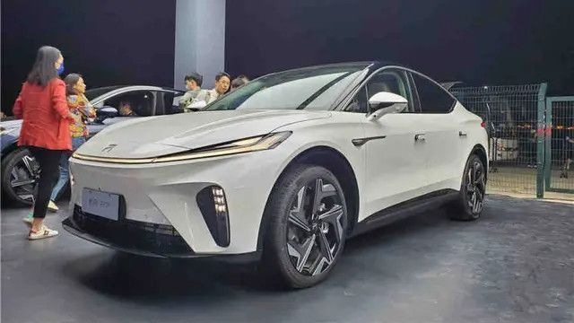 SAIC Bekerja Sama dengan Huawei Mengembangkan SUV Listrik Terinovatif