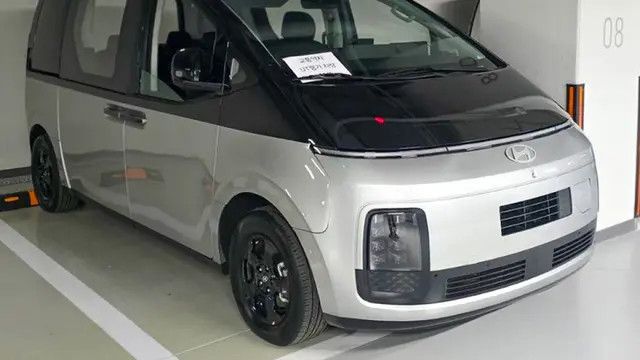 Hyundai Staria Listrik Muncul Tanpa Penutup Kamuflase