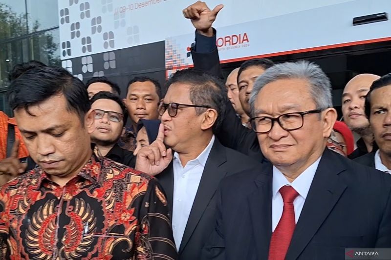 Hasto Kristiyanto Diperiksa KPK Kasus Suap Harun Masiku