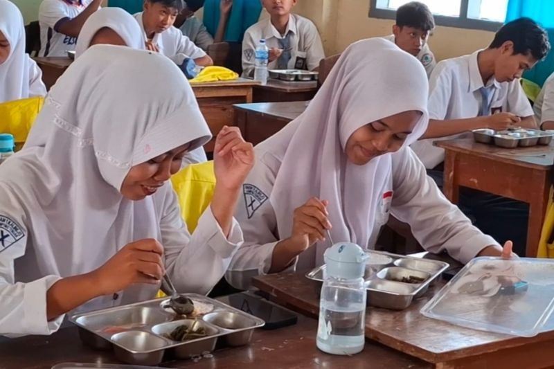 Program Makan Bergizi Gratis Lampung: Pelaksanaan Bertahap di Berbagai Daerah