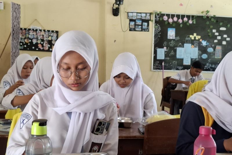 Pj Sekda Lampung Tekankan Pentingnya Program Makan Bergizi Tepat Sasaran