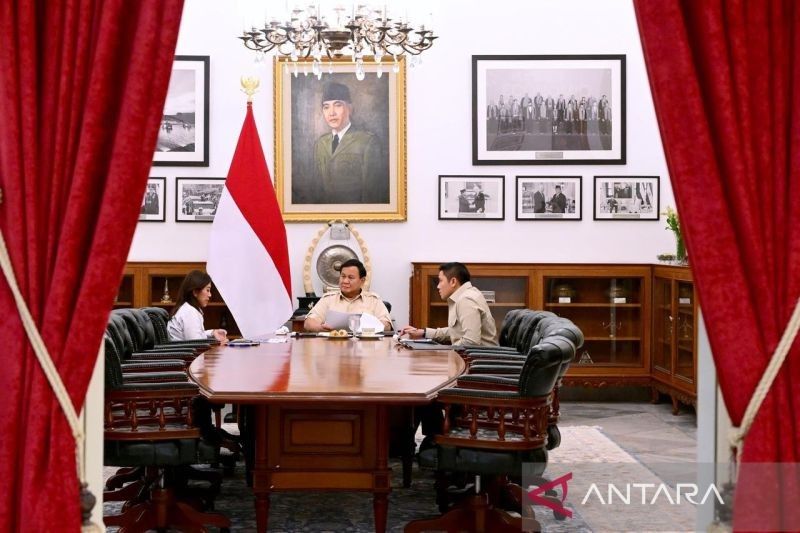 Menkominfo Meutya Hafid dan Pertemuannya dengan Presiden: Transformasi Digital hingga Kasus Rudi Valinka