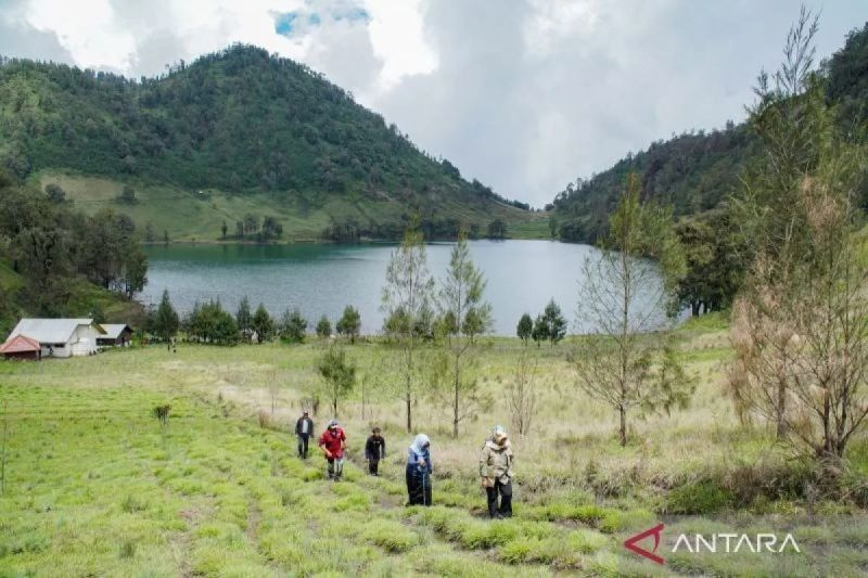 Penutupan Jalur Pendakian Gunung Semeru Diperpanjang Hingga Februari 2025