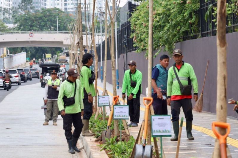 Program Jumat Menanam: Andalan Penghijauan Jakarta Pusat