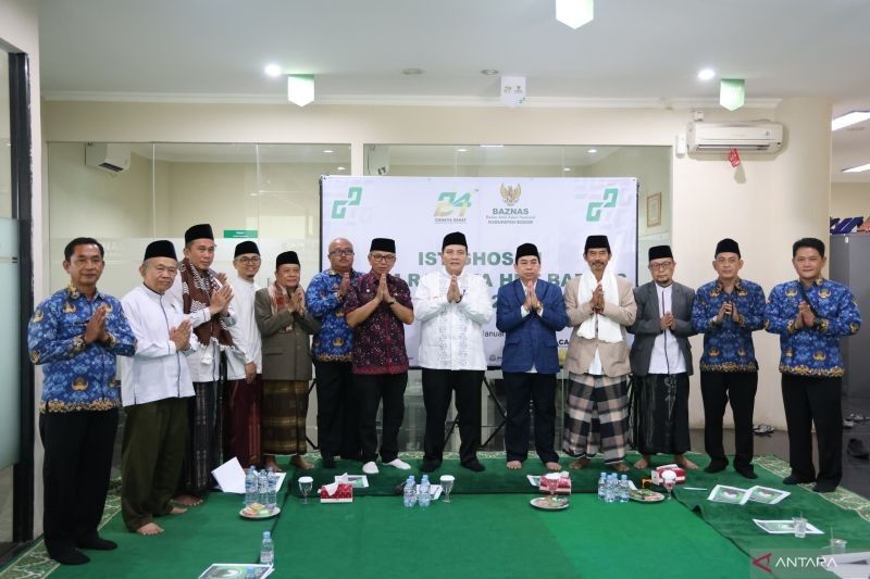 Pj Bupati Bogor Ajak ASN Bayar Zakat Lewat Baznas