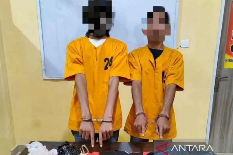 Polisi Meranti Tangkap Dua Pemuda Bawa 1 Kg Sabu dan Pil Ekstasi