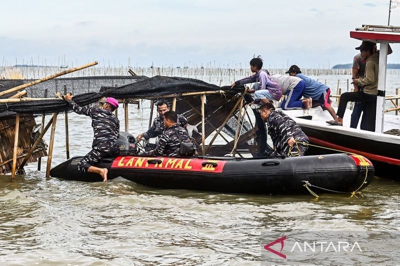 Sorotan Hukum Sepekan: Pagar Laut Misterius hingga Kasus Hasto Kristiyanto