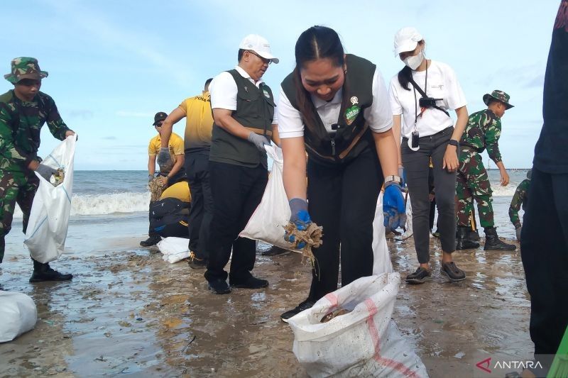 Kemenpar Luncurkan Gerakan Wisata Bersih di 8 Destinasi