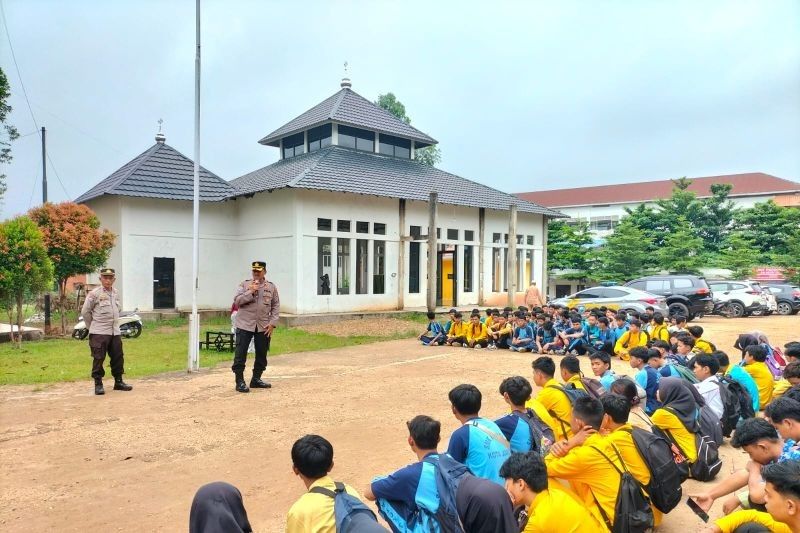 Polresta Jambi Edukasi Pelajar Cegah Kenakalan Remaja dan Geng Motor