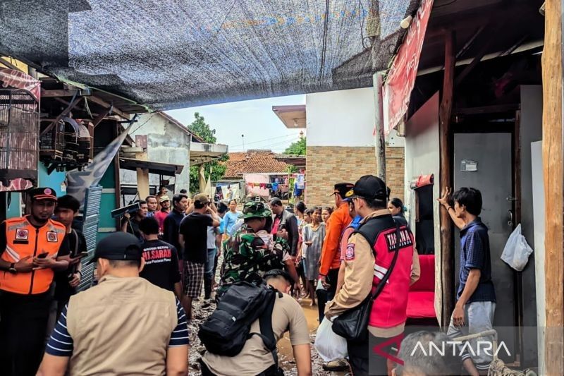 Banjir Cirebon: Kemensos Salurkan Bantuan Rp580 Juta untuk Korban