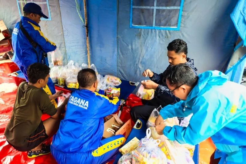 Pemkab Lingga dan MUI Dirikan Posko Banjir Rob di Daik