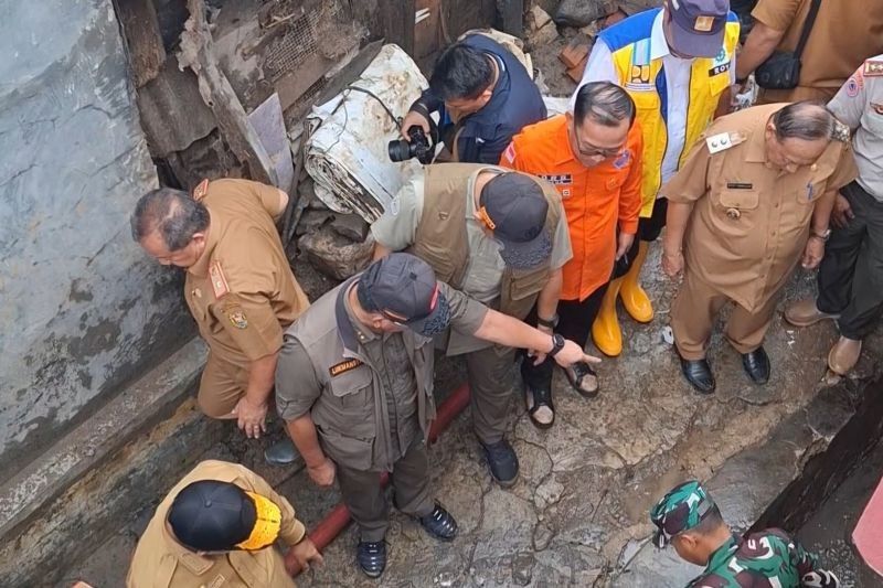 BNPB Kerahkan Teknologi Modifikasi Cuaca Cegah Banjir Bandarlampung