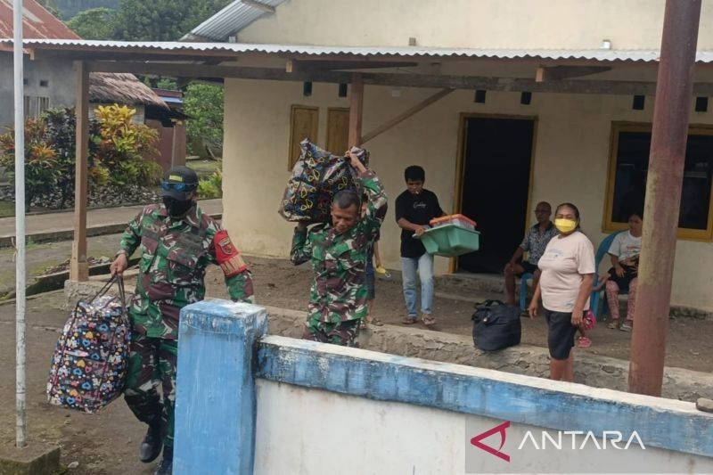 644 Warga Dievakuasi Akibat Erupsi Gunung Ibu Level Awas