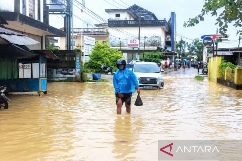 Bangka Barat Inventarisasi Kerusakan Fasilitas Akibat Banjir