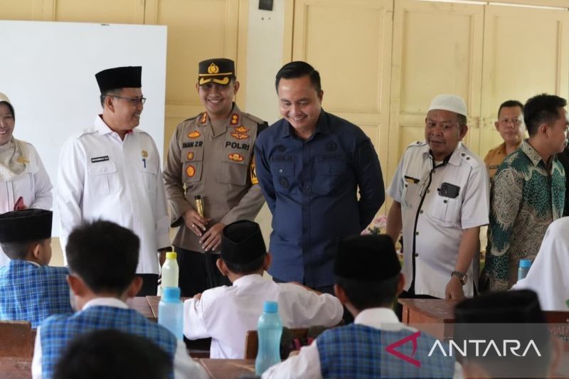 Dinkes OKU Awasi Program Makan Bergizi Gratis di 12 Sekolah