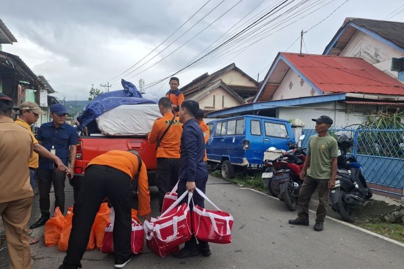 Pemprov Lampung Salurkan Bantuan untuk Korban Banjir