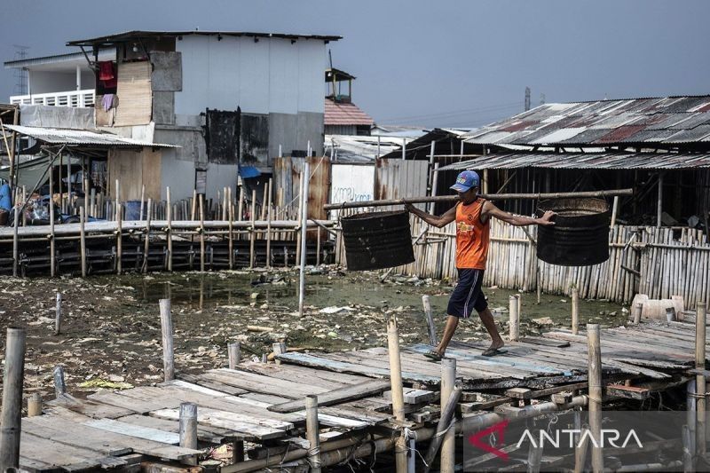 Putus Rantai Kemiskinan di Jakarta: Tantangan dan Solusi