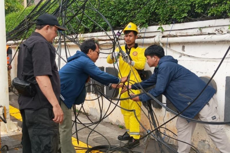 Jaksel Rapikan 5,2 KM Kabel Utilitas: Prioritas Keamanan Pengguna Jalan