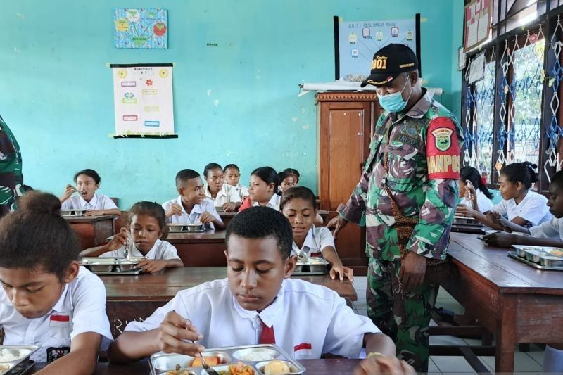 19 Ribu Anak Kaimana Terima Program Makan Bergizi Gratis