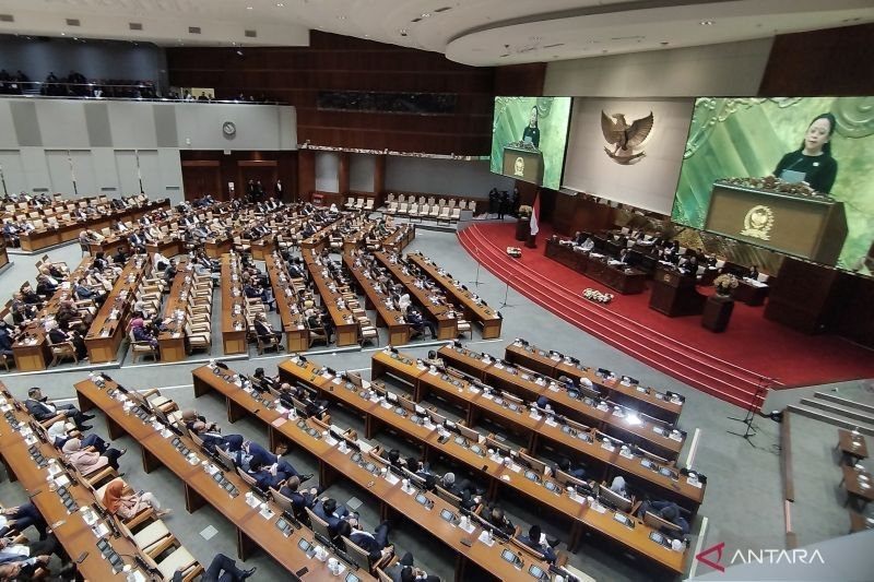 DPR Buka Masa Sidang 2025: PAW Tiga Anggota Fraksi PKB