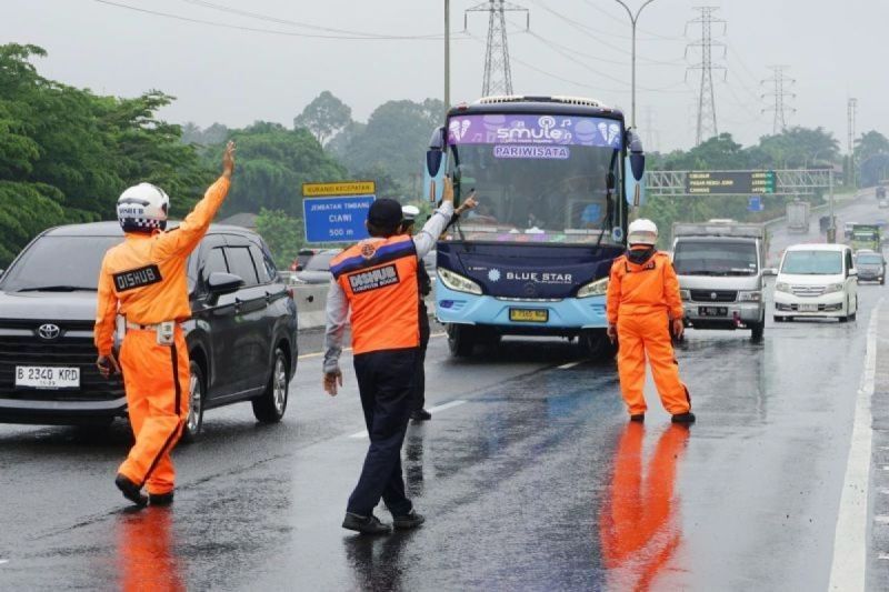 Ringkasan Berita Ekonomi: Libur Isra Miraj, PMK, dan Dukungan Program 3 Juta Rumah