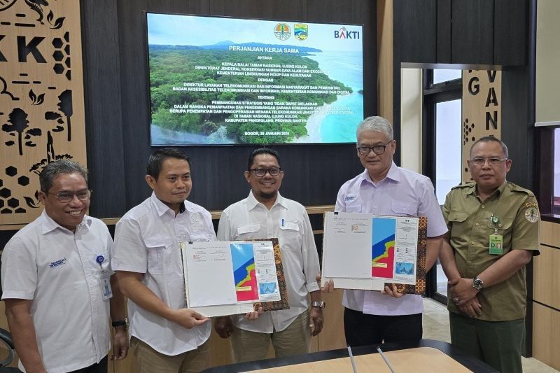 BAKTI Tingkatkan Konektivitas Telekomunikasi di Taman Nasional Ujung Kulon